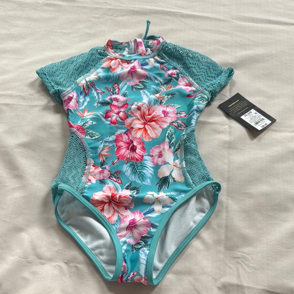 Kids Floral One-Piece‎ Swimsuit with Mesh Sleeves size 4/5